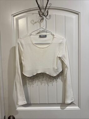 White Ribbed Long-Sleeve Crop Top with Chain Fringe